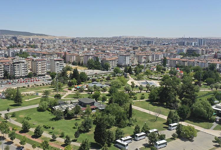 İstanbul’da nefes alacak yer kalmadı! Bu ilçede kişi başına sadece 1,5 metrekare yeşil alan düşüyor! 3